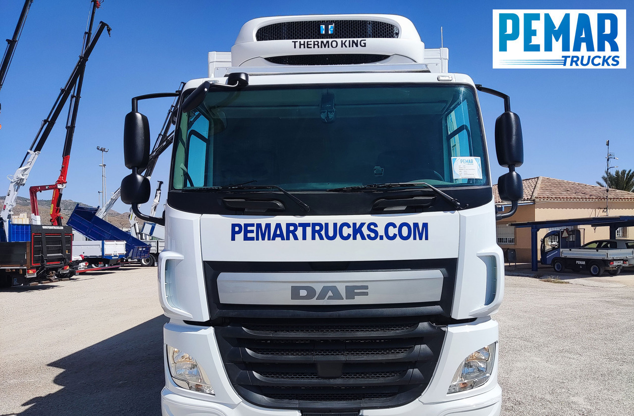 DAF CF 330 FRIGORIFICO 18T - Hladnjača: slika 2 DAF CF 330 FRIGORIFICO 18T - Hladnjača: slika 2