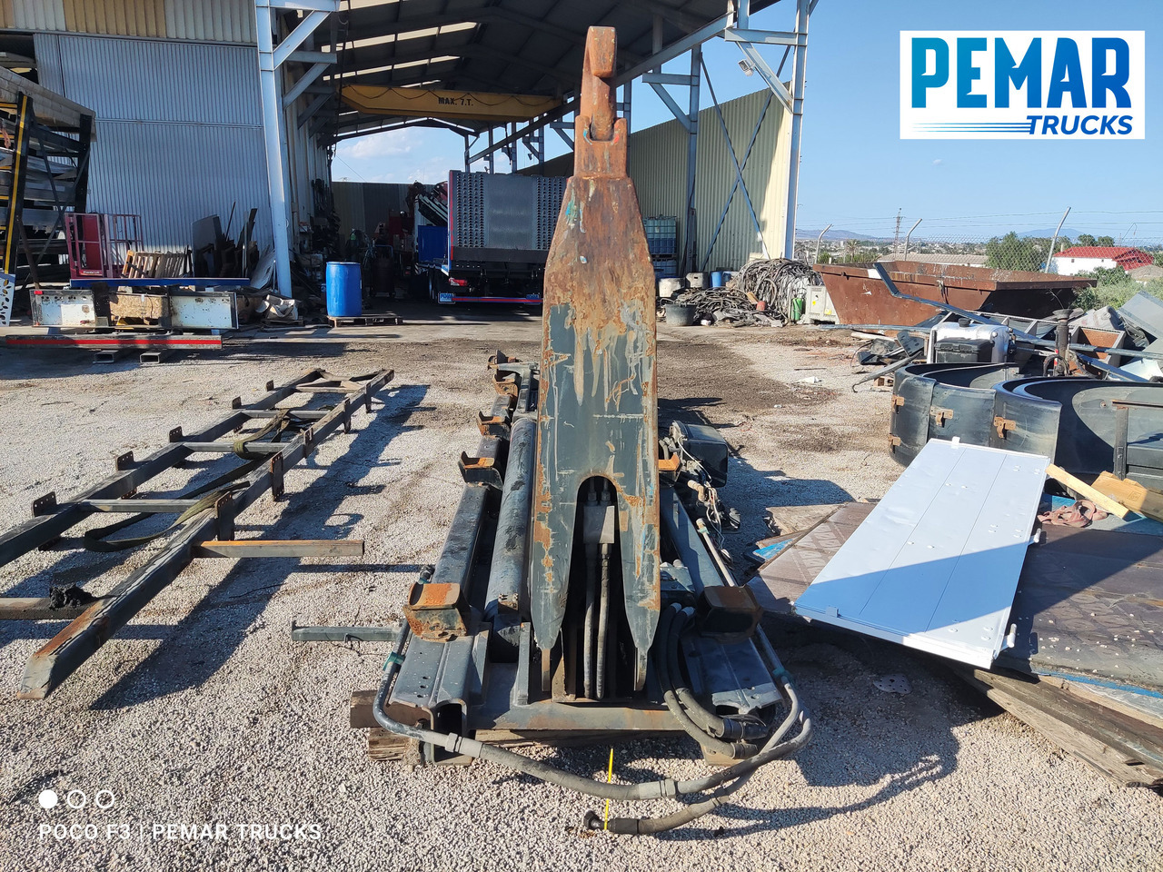 EQUIPOS HIAB MULTILIFT 21T BRAZO ARTICULADO - Instrument/ Oprema: slika 3 EQUIPOS HIAB MULTILIFT 21T BRAZO ARTICULADO - Instrument/ Oprema: slika 3