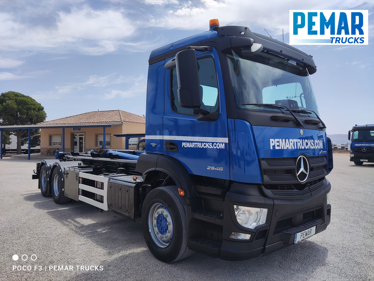 MERCEDES-BENZ ANTOS 2546 6X2 MULTILIFT - Kamion za prevoz kontejnera/ Kamion sa promenjivim sandukom: slika 4 MERCEDES-BENZ ANTOS 2546 6X2 MULTILIFT - Kamion za prevoz kontejnera/ Kamion sa promenjivim sandukom: slika 4