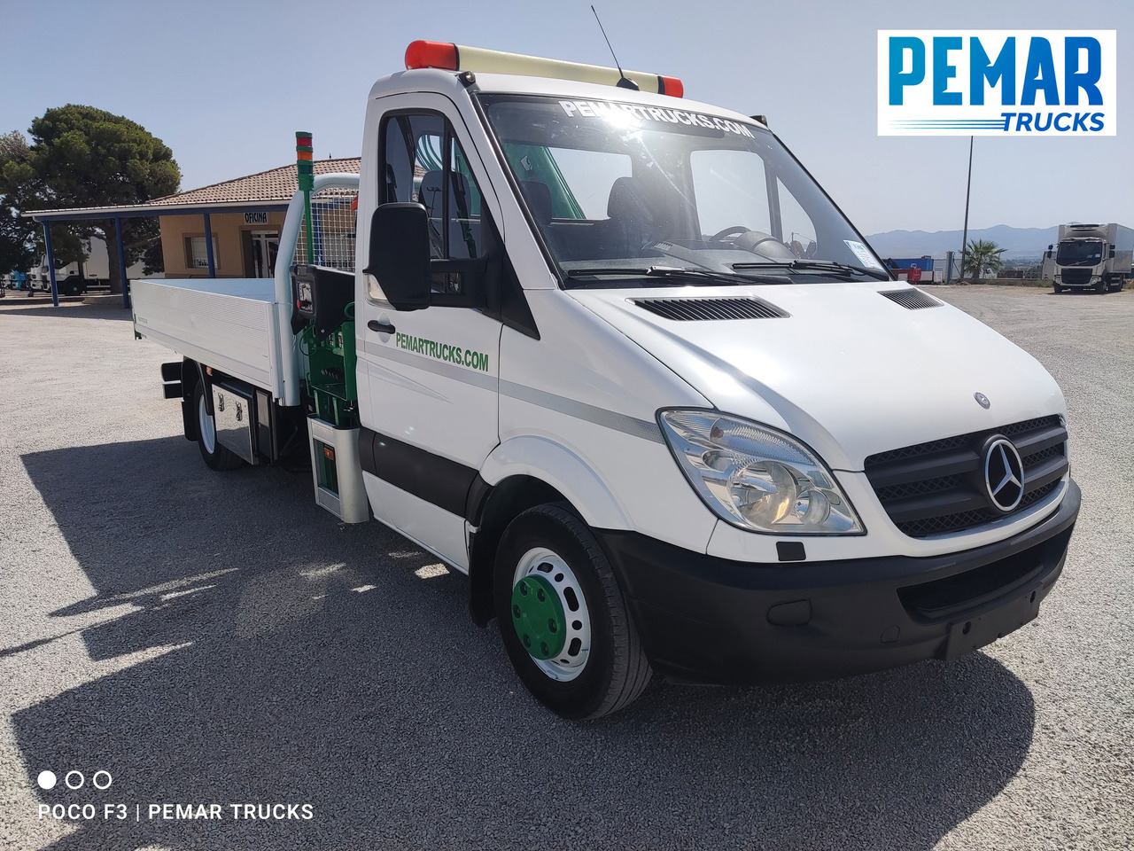 MERCEDES-BENZ SPRINTER 515 CDI GRUA CAJA FIJA 150 CV - Kamion sa tovarnim sandukom, Kamion sa dizalicom: slika 3 MERCEDES-BENZ SPRINTER 515 CDI GRUA CAJA FIJA 150 CV - Kamion sa tovarnim sandukom, Kamion sa dizalicom: slika 3