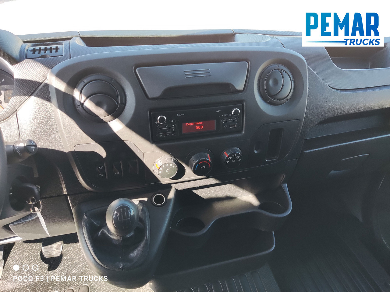 Putnički kombi RENAULT MASTER 2.3 DCI CESTA ELEVADORA PORTAPERSONAS 130 CV: slika 22
