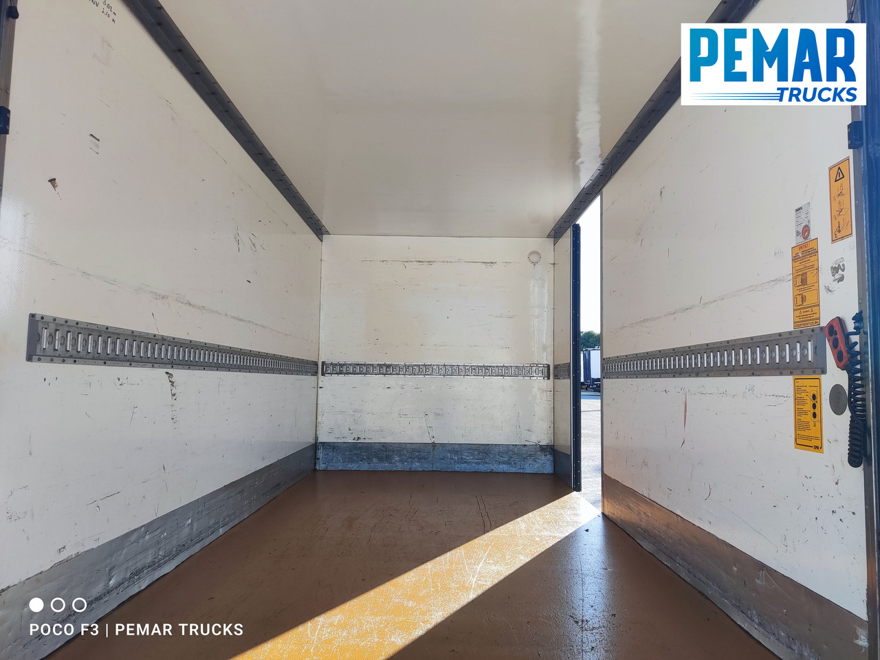 Dostavno vozilo sa zatvorenim sandukom VOLKSWAGEN CRAFTER 2.0 TDI CAJA CERRADA 160 CV: slika 14