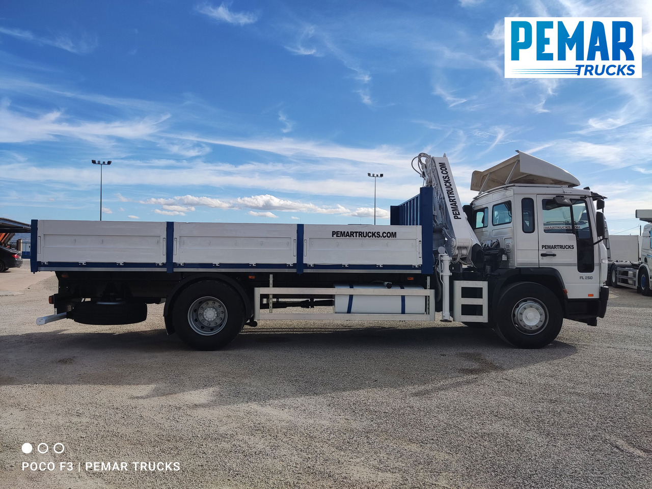 VOLVO FL 250 GRUA CAJA FIJA - Kamion sa tovarnim sandukom, Kamion sa dizalicom: slika 5 VOLVO FL 250 GRUA CAJA FIJA - Kamion sa tovarnim sandukom, Kamion sa dizalicom: slika 5