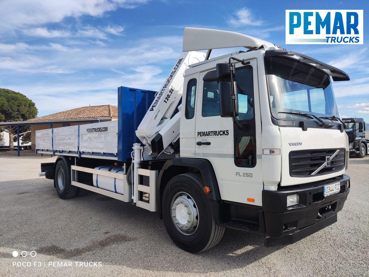 VOLVO FL 250 GRUA CAJA FIJA - Kamion sa tovarnim sandukom, Kamion sa dizalicom: slika 4 VOLVO FL 250 GRUA CAJA FIJA - Kamion sa tovarnim sandukom, Kamion sa dizalicom: slika 4