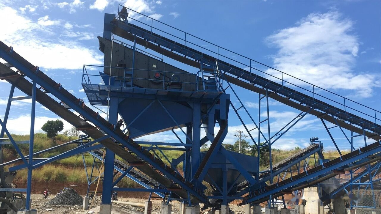 Kinglink 150TPH RIVER STONE CRUSHING PLANT - Čeljusna drobilica: slika 3 Kinglink 150TPH RIVER STONE CRUSHING PLANT - Čeljusna drobilica: slika 3