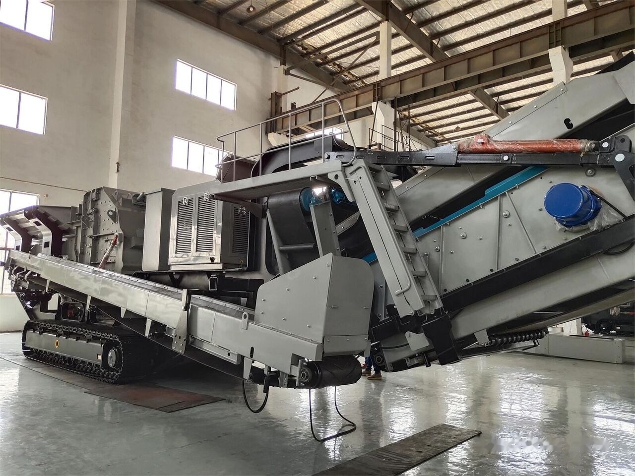 Kinglink KL3S2160F1315 Mobile Impact Crusher - Mobilna drobilica: slika 2 Kinglink KL3S2160F1315 Mobile Impact Crusher - Mobilna drobilica: slika 2