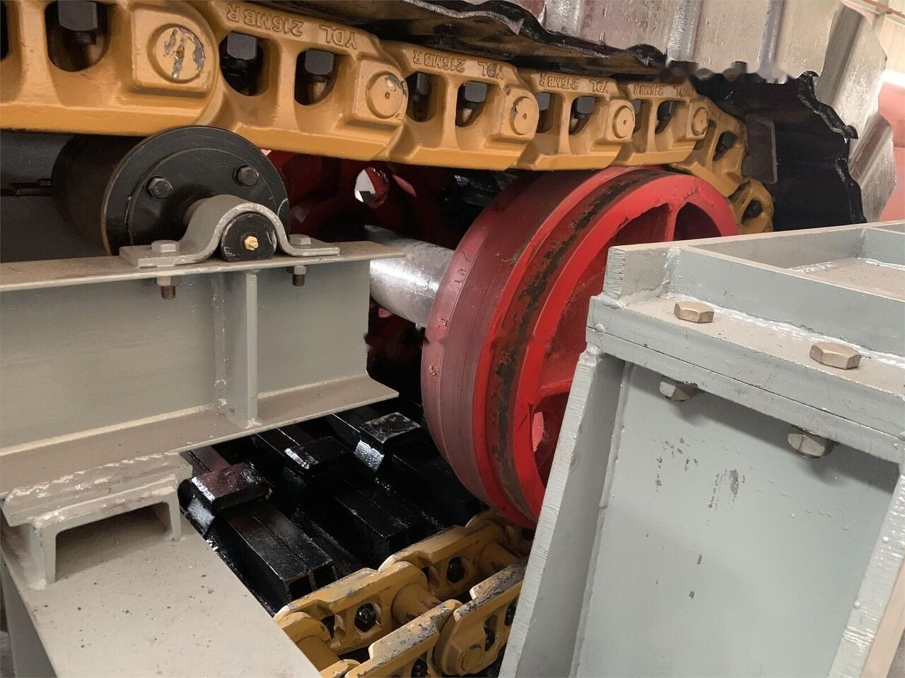 Kinglink WBZ200 Iron/Copper Ore Apron Chain feeder - Transporter: slika 4 Kinglink WBZ200 Iron/Copper Ore Apron Chain feeder - Transporter: slika 4