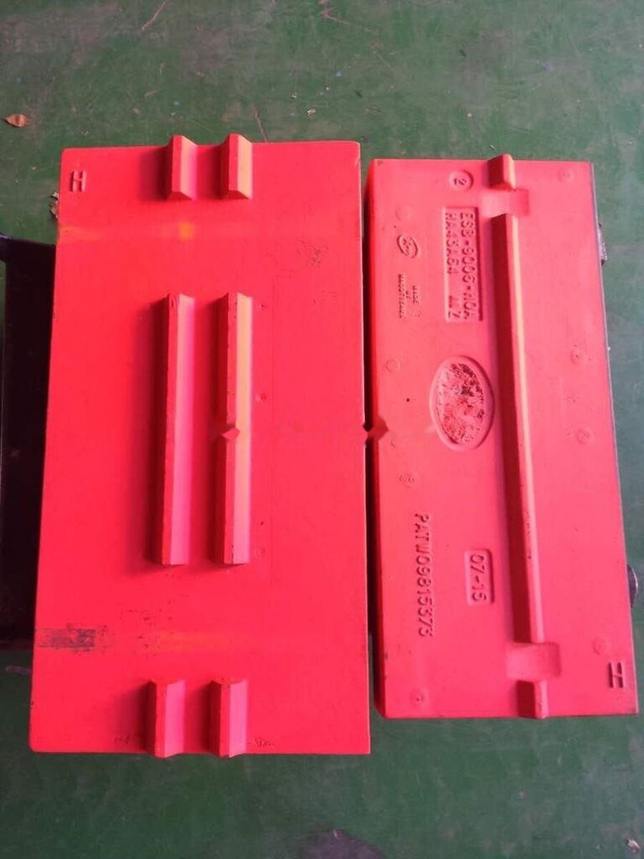 BLOW BAR for Impact crusher - Rezervni deo za Čeljusna drobilica: slika 5 BLOW BAR for Impact crusher - Rezervni deo za Čeljusna drobilica: slika 5