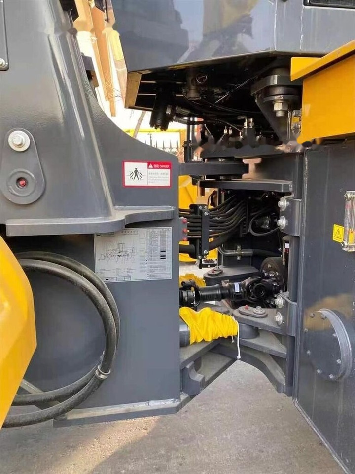 XCMG NEW ZL50GN Wheel loader for Mining and Quarry - Utovarivač točkaš: slika 3 XCMG NEW ZL50GN Wheel loader for Mining and Quarry - Utovarivač točkaš: slika 3