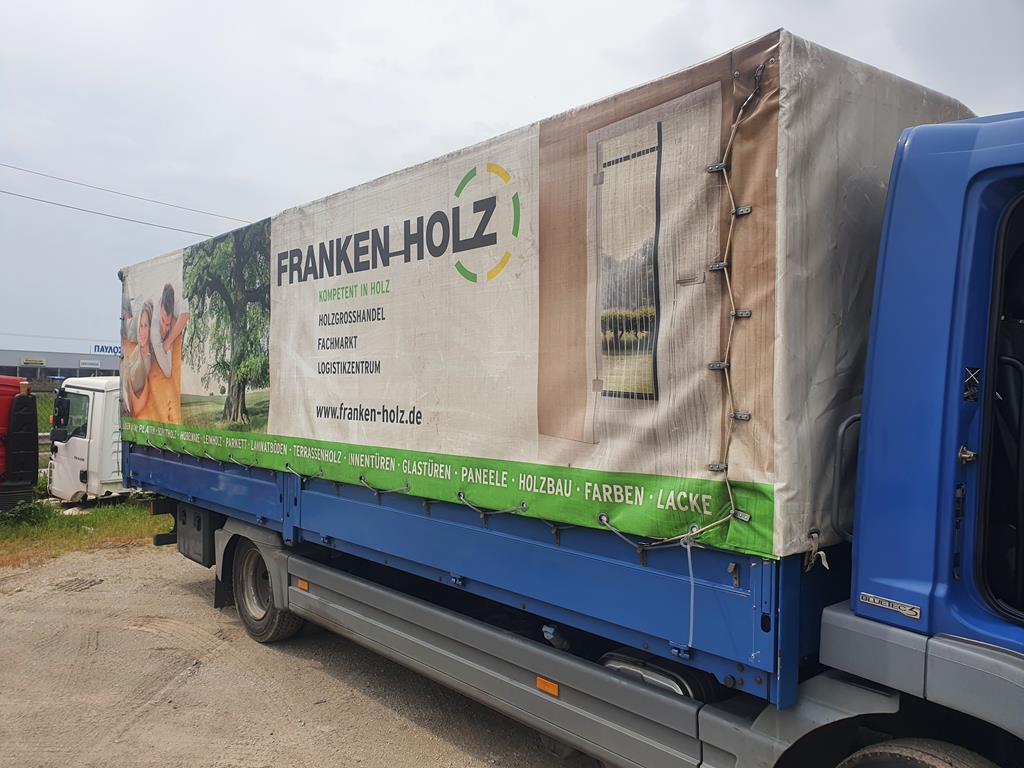 6,15m x 2,47m x 1,80 m - Promenjivo telo sa ceradom: slika 4 6,15m x 2,47m x 1,80 m - Promenjivo telo sa ceradom: slika 4