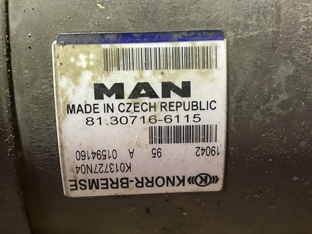 KNORR-BREMSE ASTRONIC AIR CLUTCH - 81.30725 - 6115 - Kvačilo i delovi za Kamion: slika 4 KNORR-BREMSE ASTRONIC AIR CLUTCH - 81.30725 - 6115 - Kvačilo i delovi za Kamion: slika 4