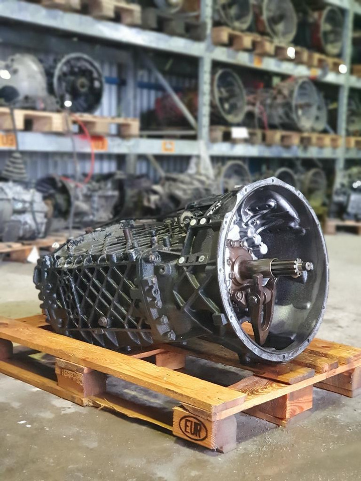 MAN TGA ZF 16 S 2220 TD WITH HYDRAULIC LEVER 1-1 WITHOUT INTARDER - Menjač za Kamion: slika 1 MAN TGA ZF 16 S 2220 TD WITH HYDRAULIC LEVER 1-1 WITHOUT INTARDER - Menjač za Kamion: slika 1