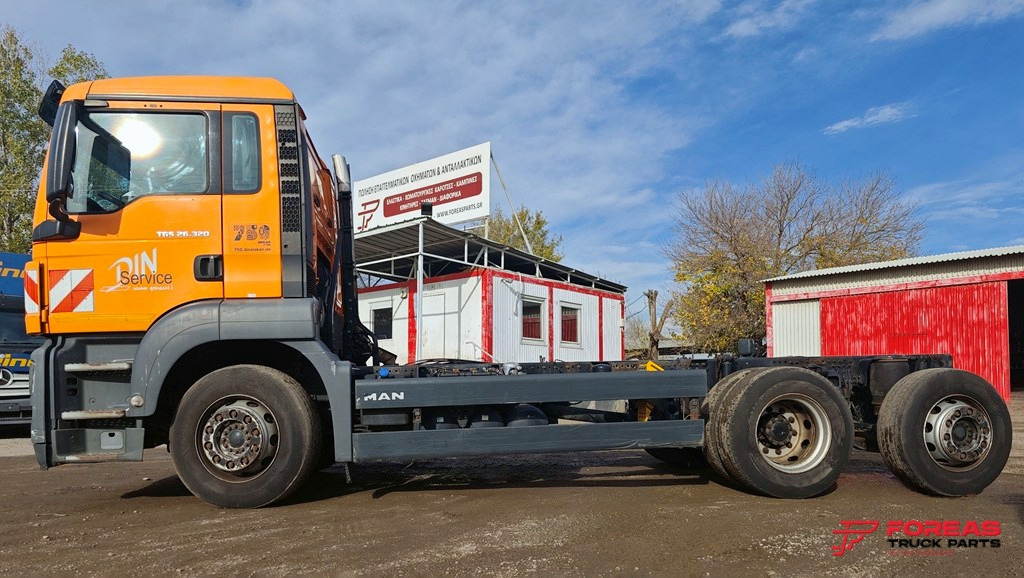 MAN TGS 26.320 - EURO5 - Kamion sa golom šasijom i zatvorenom kabinom: slika 4 MAN TGS 26.320 - EURO5 - Kamion sa golom šasijom i zatvorenom kabinom: slika 4