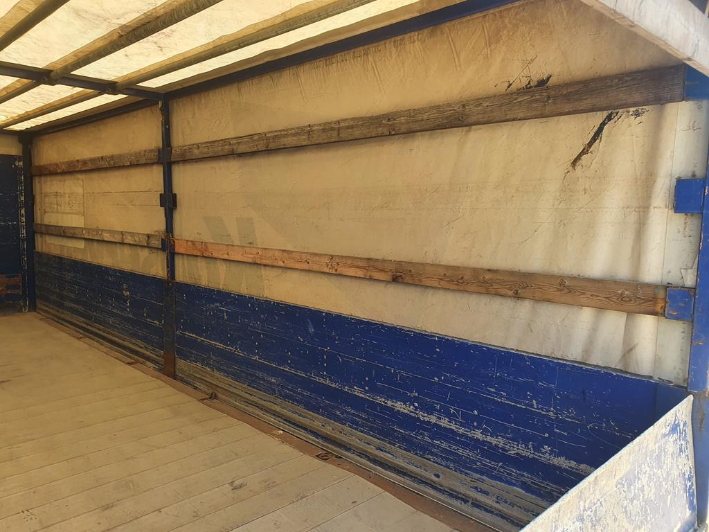 Promenjivo telo sa ceradom MEASUREMENTS - 7,15m - 2,47m - 2,30m: slika 8