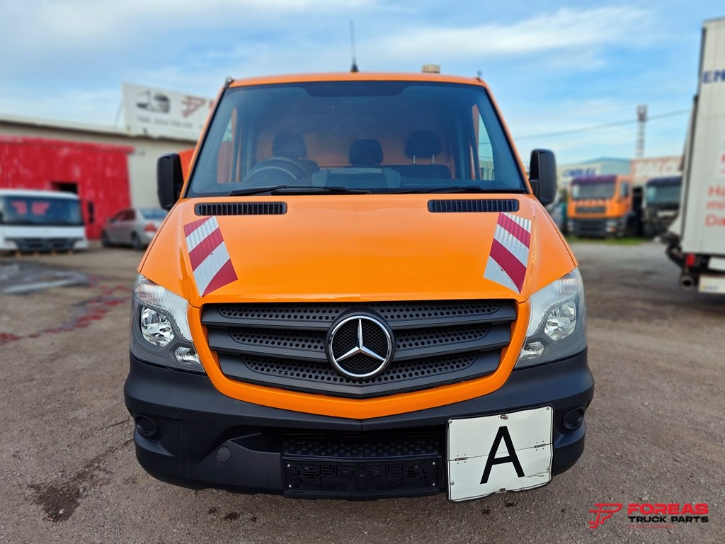 MERCEDES-BENZ 311 – TIPPER – RIGHT HAND DRIVE (RHD) - Dostavno vozilo kiper: slika 2 MERCEDES-BENZ 311 – TIPPER – RIGHT HAND DRIVE (RHD) - Dostavno vozilo kiper: slika 2
