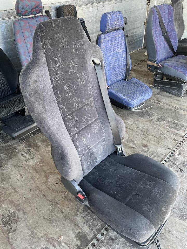 MERCEDES-BENZ ATEGO 3 AIR DRIVER SEAT - Sedište za Kamion: slika 2 MERCEDES-BENZ ATEGO 3 AIR DRIVER SEAT - Sedište za Kamion: slika 2