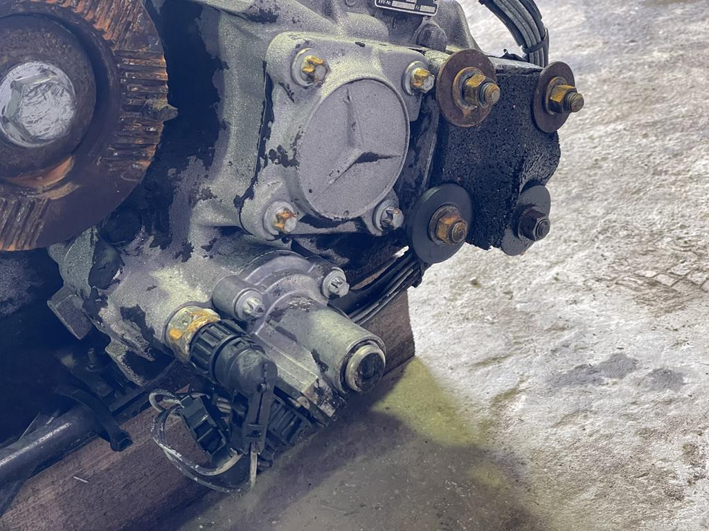 MERCEDES-BENZ ATEGO G100-12 P.T.O - Transmisija za Kamion: slika 2 MERCEDES-BENZ ATEGO G100-12 P.T.O - Transmisija za Kamion: slika 2