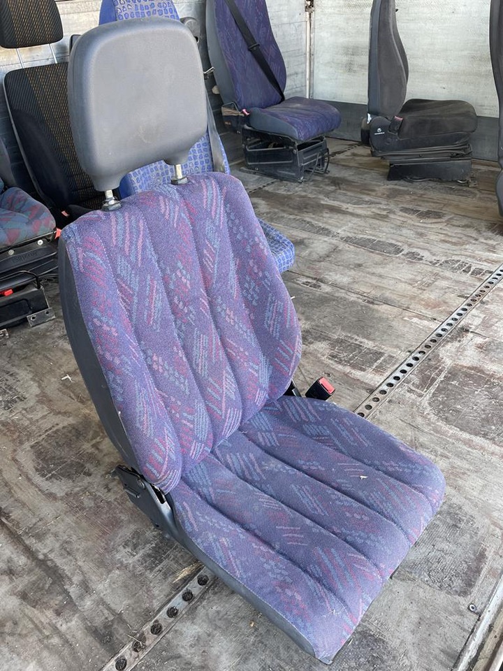MERCEDES-BENZ ATEGO - Sedište za Kamion: slika 2 MERCEDES-BENZ ATEGO - Sedište za Kamion: slika 2