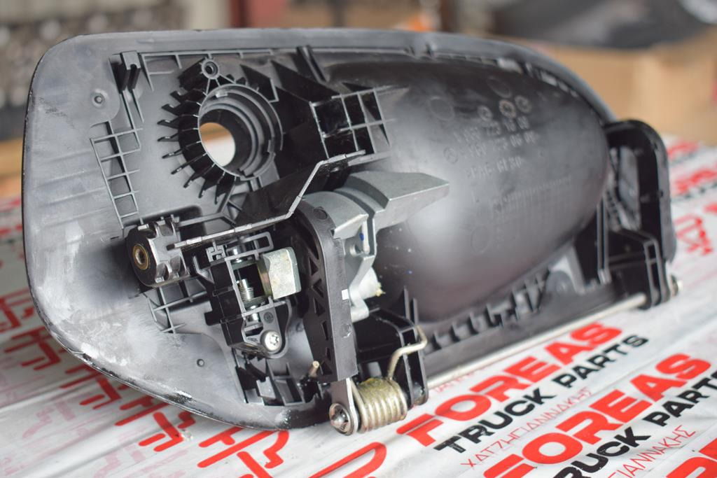 MERCEDES-BENZ DOOR HANDLE FOR ACTROS MP4 - DRIVER - Vrata i delovi za Kamion: slika 5 MERCEDES-BENZ DOOR HANDLE FOR ACTROS MP4 - DRIVER - Vrata i delovi za Kamion: slika 5