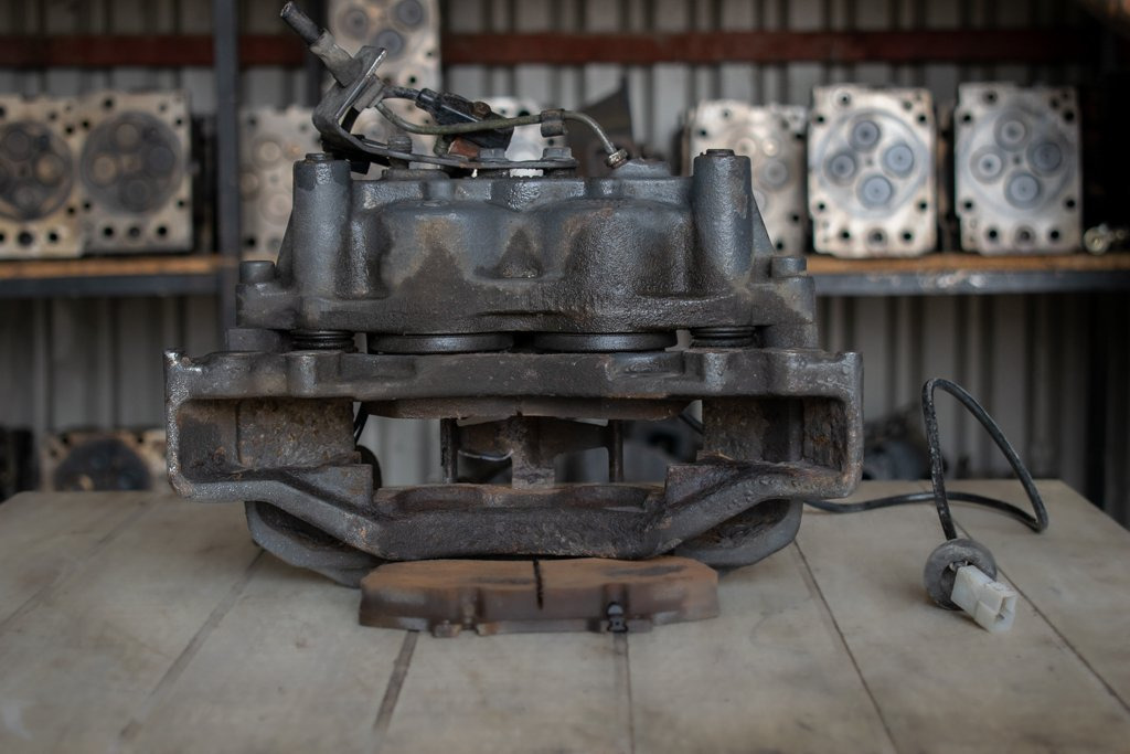 MERCEDES-BENZ VARIO FRONT RIGHT - PASSENGER - Sklopovi kočnice za Kamion: slika 2 MERCEDES-BENZ VARIO FRONT RIGHT - PASSENGER - Sklopovi kočnice za Kamion: slika 2