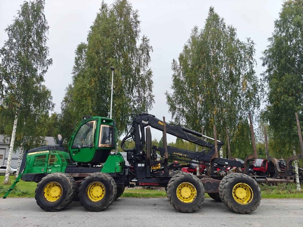 John Deere 1210 E - Kombajn za šumarstvo: slika 2 John Deere 1210 E - Kombajn za šumarstvo: slika 2