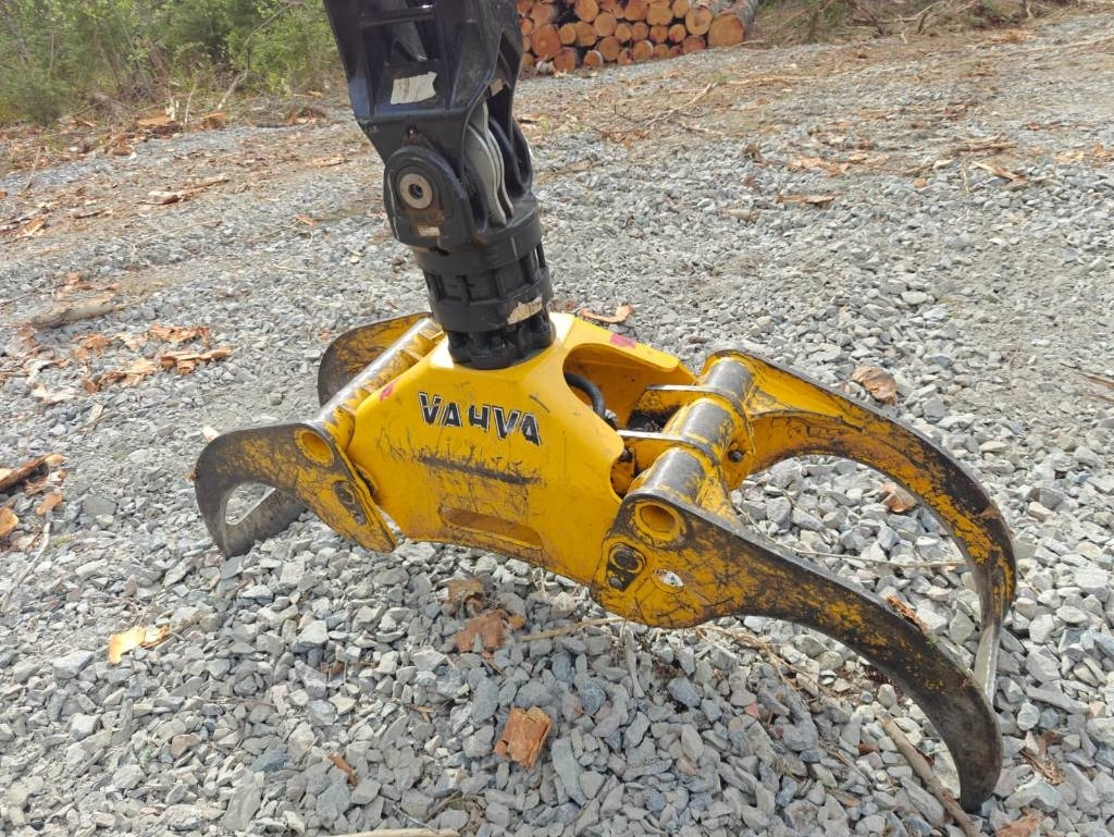Prevoznik Komatsu 855: slika 13