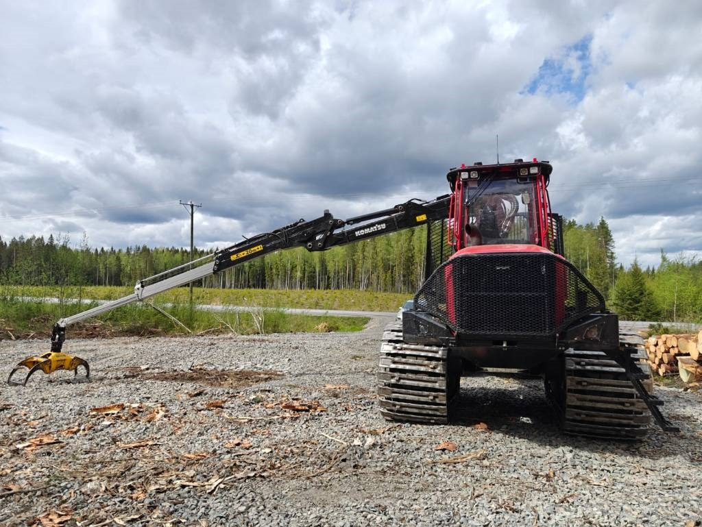 Prevoznik Komatsu 855: slika 9