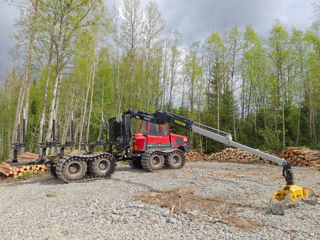 Prevoznik Komatsu 855: slika 11