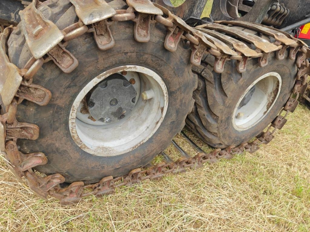 Prevoznik Komatsu 855: slika 18