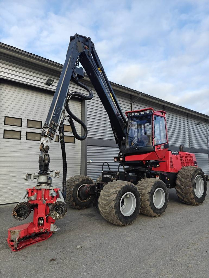 Komatsu 901 TX.1 - Kombajn za šumarstvo: slika 1 Komatsu 901 TX.1 - Kombajn za šumarstvo: slika 1
