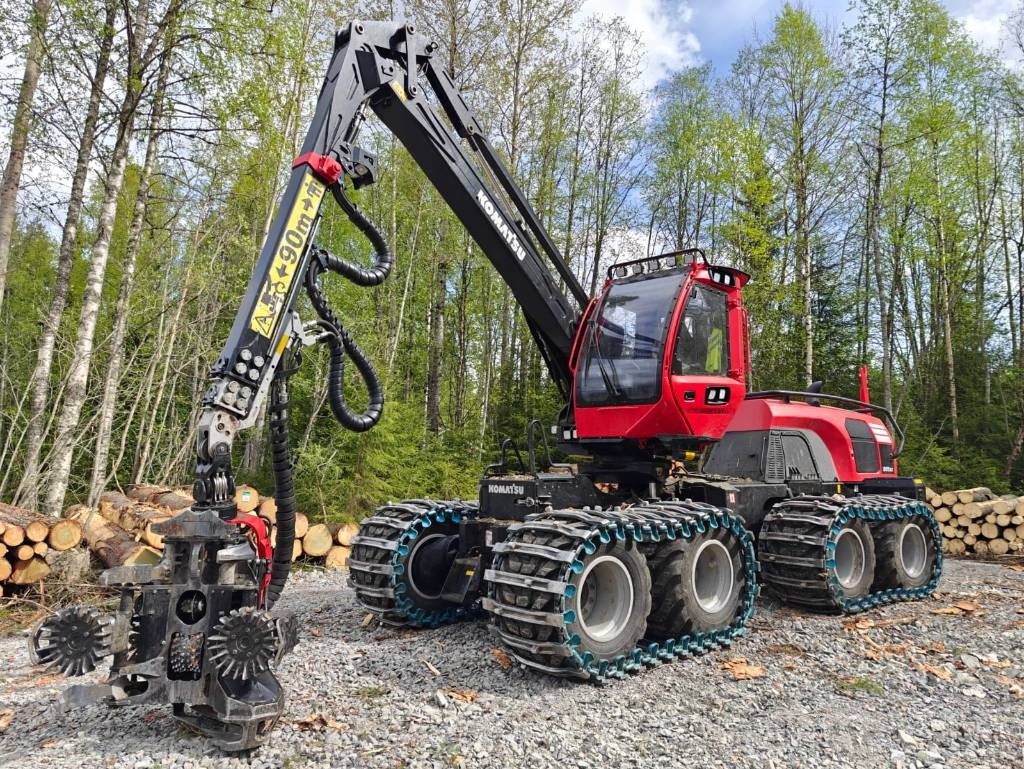 Komatsu 901 XC - Kombajn za šumarstvo: slika 1 Komatsu 901 XC - Kombajn za šumarstvo: slika 1