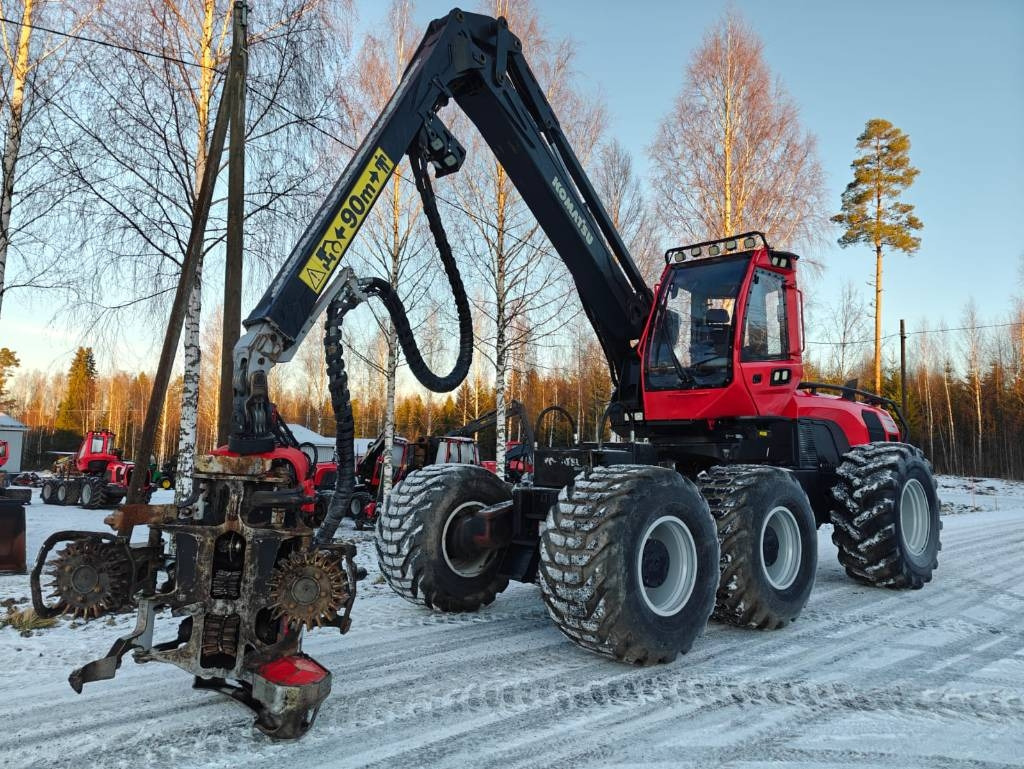 Komatsu 951 - Kombajn za šumarstvo: slika 1 Komatsu 951 - Kombajn za šumarstvo: slika 1