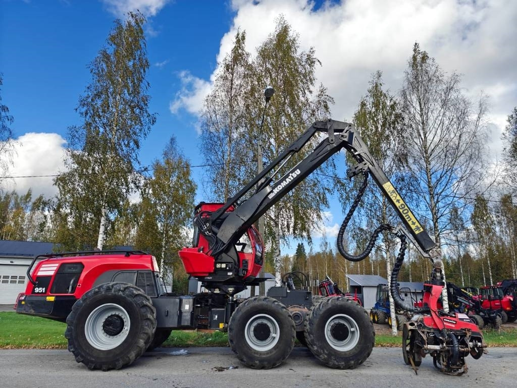 Komatsu 951 - Kombajn za šumarstvo: slika 5 Komatsu 951 - Kombajn za šumarstvo: slika 5
