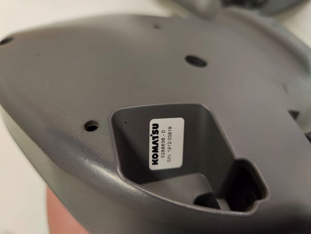 Komatsu Joysticks - Električni sistem za Šumarska oprema: slika 4 Komatsu Joysticks - Električni sistem za Šumarska oprema: slika 4