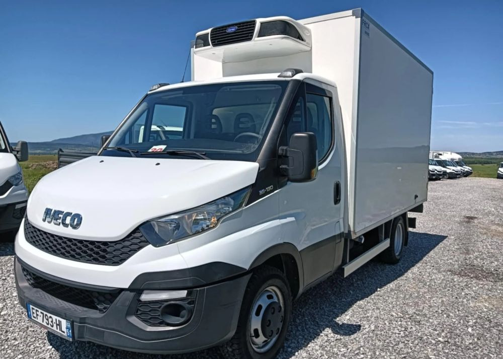 Iveco 35C13, 35C12, 35C14, 35C15 - Dostavno vozilo hladnjača: slika 2 Iveco 35C13, 35C12, 35C14, 35C15 - Dostavno vozilo hladnjača: slika 2