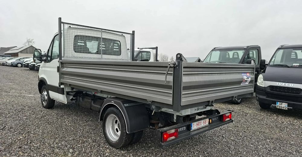 Iveco 35C13, 35C12, 35C14, 35C15 - Dostavno vozilo kiper: slika 5 Iveco 35C13, 35C12, 35C14, 35C15 - Dostavno vozilo kiper: slika 5