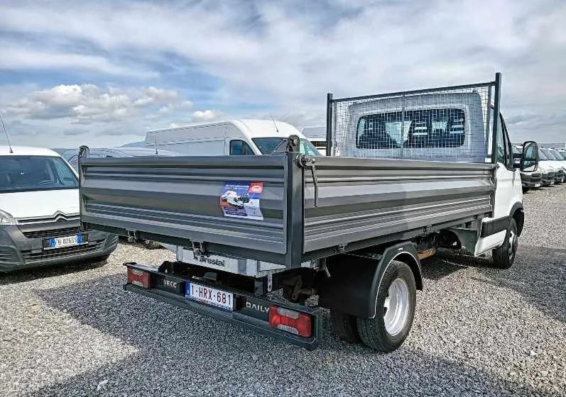 Iveco 35C13, 35C12, 35C14, 35C15 - Dostavno vozilo kiper: slika 4 Iveco 35C13, 35C12, 35C14, 35C15 - Dostavno vozilo kiper: slika 4