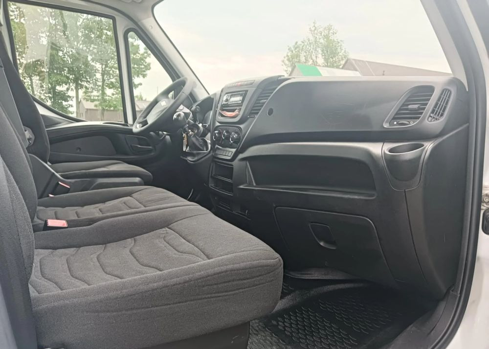 Iveco 35C13, 35C12, 35C14, 35C15 - Dostavno vozilo kiper: slika 4 Iveco 35C13, 35C12, 35C14, 35C15 - Dostavno vozilo kiper: slika 4