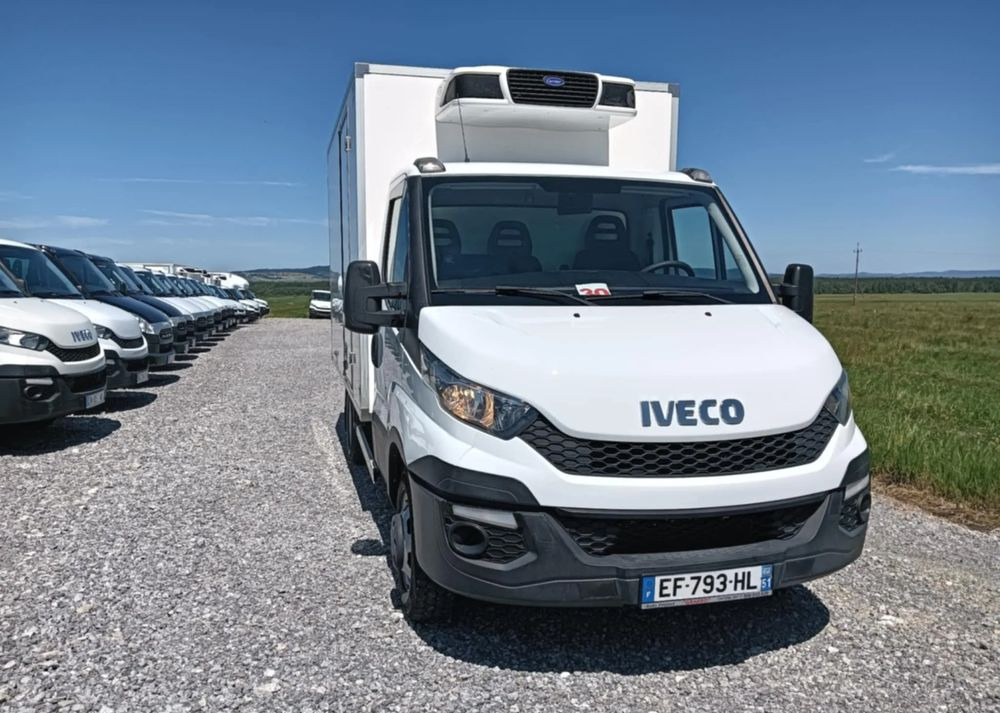 Iveco 35C13, 35C12, 35C14, 35C15 - Dostavno vozilo hladnjača: slika 3 Iveco 35C13, 35C12, 35C14, 35C15 - Dostavno vozilo hladnjača: slika 3
