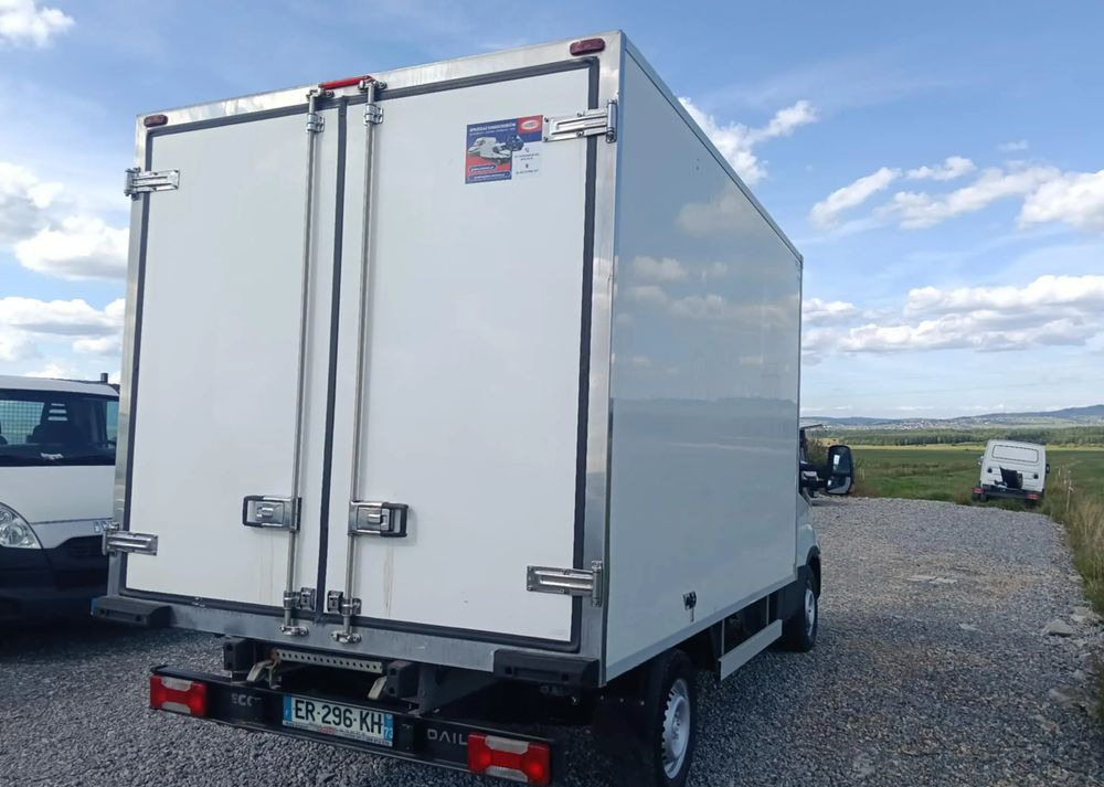 Iveco 35S16, 35S15, 35S14, 35S13, 35C13, 35C14 - Dostavno vozilo hladnjača: slika 2 Iveco 35S16, 35S15, 35S14, 35S13, 35C13, 35C14 - Dostavno vozilo hladnjača: slika 2