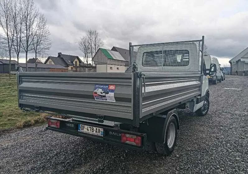 Iveco DAILY 35C13, 35C12, 35C15 - Dostavno vozilo kiper: slika 5 Iveco DAILY 35C13, 35C12, 35C15 - Dostavno vozilo kiper: slika 5