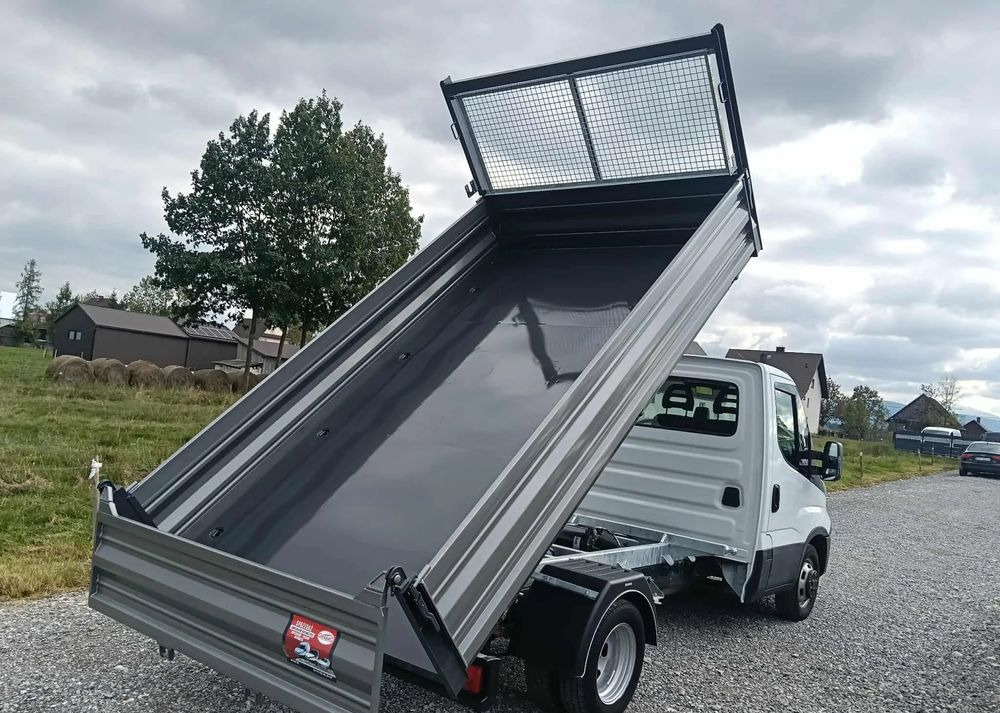 Iveco DAILY 35C14, 35C13, 35C12, 35C15 - Dostavno vozilo kiper: slika 5 Iveco DAILY 35C14, 35C13, 35C12, 35C15 - Dostavno vozilo kiper: slika 5