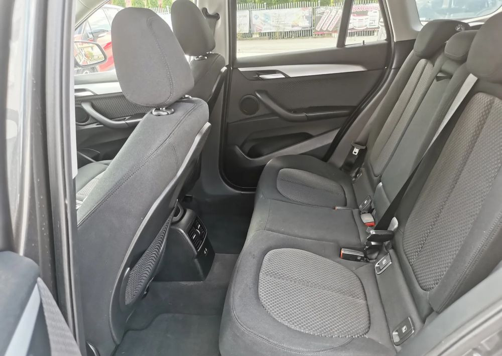 Karavan BMW X1 sDrive16d: slika 12