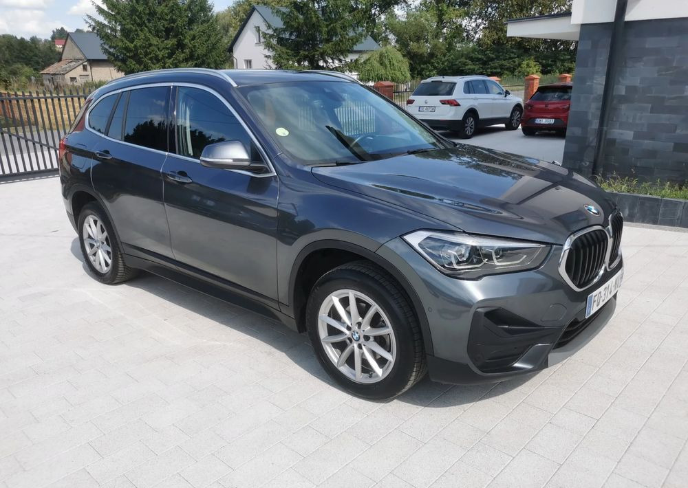 BMW X1 sDrive16d - Karavan: slika 2 BMW X1 sDrive16d - Karavan: slika 2