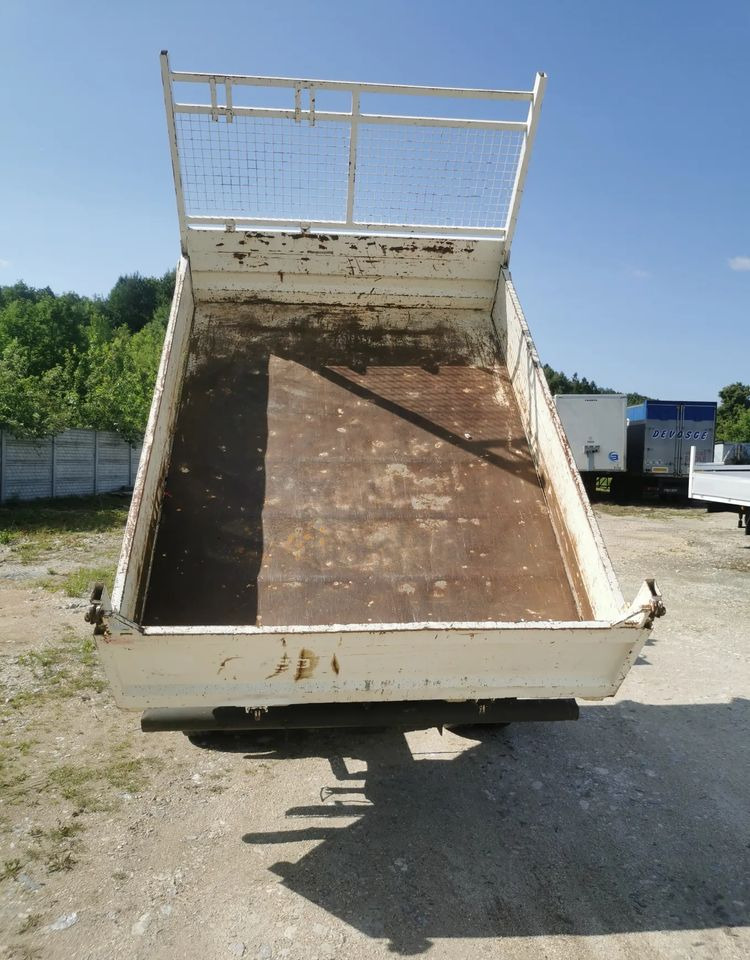 Iveco Daily 35C11 Kiper wywrotka Hak Bliźniak sprowadzony - Dostavno vozilo kiper: slika 4 Iveco Daily 35C11 Kiper wywrotka Hak Bliźniak sprowadzony - Dostavno vozilo kiper: slika 4