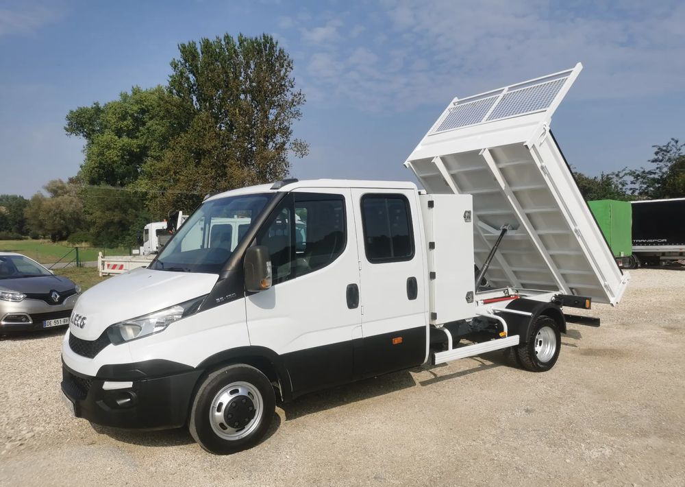 Iveco Daily 35C13 Brygadówka Klima 35-130 wywrotka kiper doka Dubel - Dostavno vozilo kiper: slika 2 Iveco Daily 35C13 Brygadówka Klima 35-130 wywrotka kiper doka Dubel - Dostavno vozilo kiper: slika 2