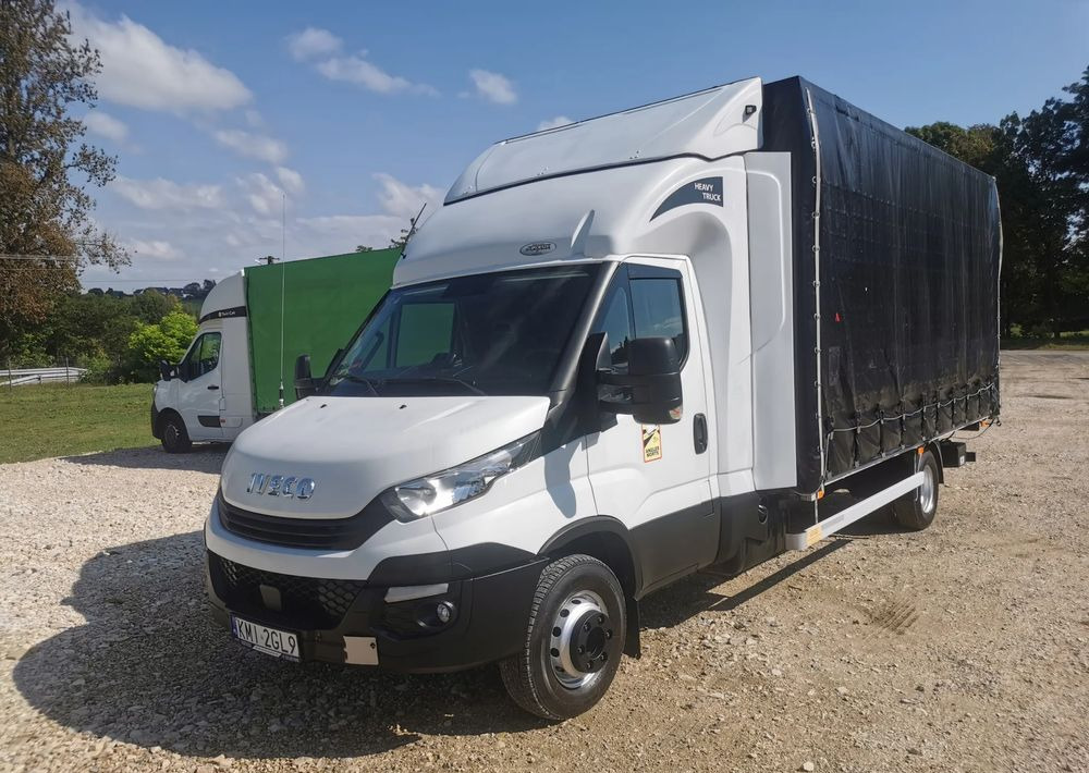 Iveco Daily 70C18 firana Winda 1.000kg Dhollandia wejkama 12pal - Kamion sa ceradom: slika 1 Iveco Daily 70C18 firana Winda 1.000kg Dhollandia wejkama 12pal - Kamion sa ceradom: slika 1