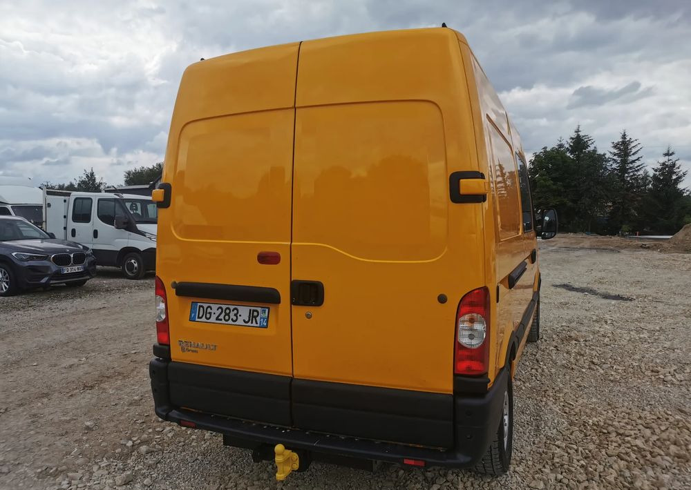Renault Master L2H2 doka 7-osobowy Dubel 120dCi Brygadówka - Furgon: slika 4 Renault Master L2H2 doka 7-osobowy Dubel 120dCi Brygadówka - Furgon: slika 4