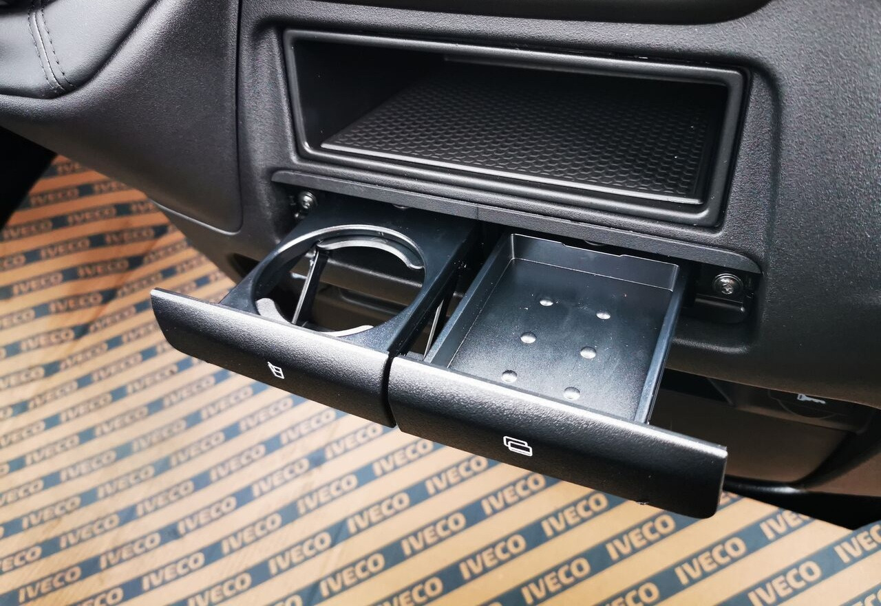 Novu Furgon IVECO Daily 35S18: slika 6 Novu Furgon IVECO Daily 35S18: slika 6