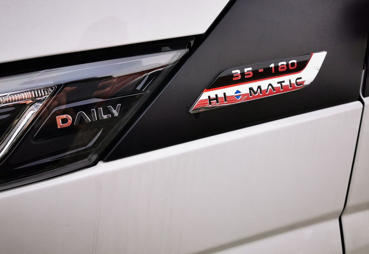 Novu Furgon IVECO Daily 35S18: slika 7 Novu Furgon IVECO Daily 35S18: slika 7